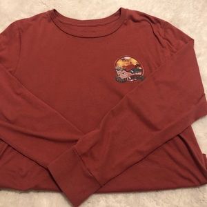 Long sleve billabong shirt